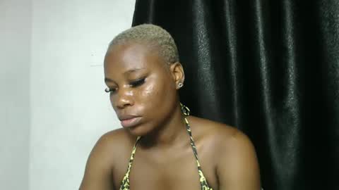 frekkymorelle online show from 02-28-25, 07:48