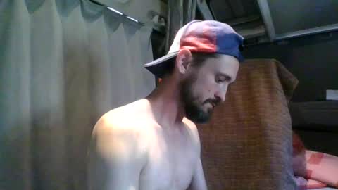 Snapshot of french_truck chatting on 07-02-26, 01:28 french_truck online show from 07-02-26, 01:28