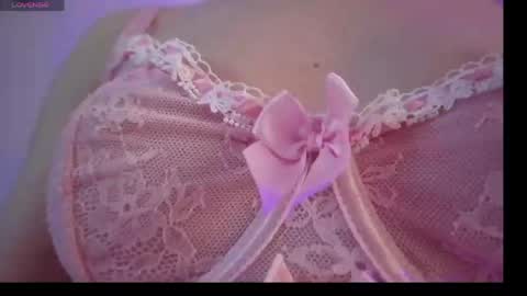 Snapshot of frenchbarbie26 chatting on 04-28-26, 01:26 frenchbarbie26 online show from 04-28-26, 01:26