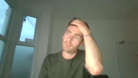 Snapshot of frenchbdmaninlondon chatting on 05-02-26, 07:41 Horny Paul online show from 05-02-26, 07:41