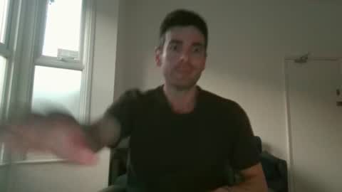Snapshot of frenchbdmaninlondon chatting on 05-31-26, 08:10 Horny Paul online show from 05-31-26, 08:10