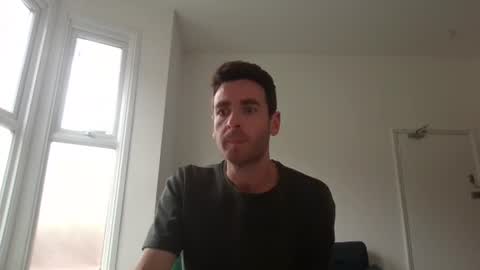 Snapshot of frenchbdmaninlondon chatting on 06-01-26, 01:46 Horny Paul online show from 06-01-26, 01:46