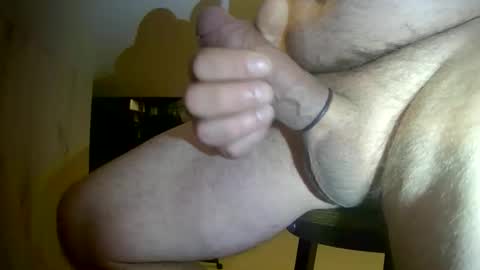 Snapshot of frenchdick1981 chatting on 01-10-26, 07:10 frenchdick1981 online show from 01-10-26, 07:10