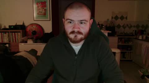 frenchman78650 online show from 12-02-25, 09:54