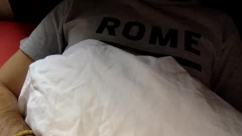 Antoine online show from 01-05-25, 01:47