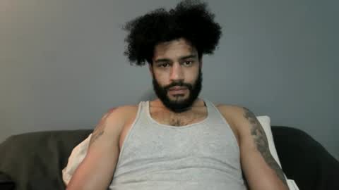 Snapshot of frenchyexpress chatting on 09-29-25, 07:51 Frenchyexpress online show from 09-29-25, 07:51