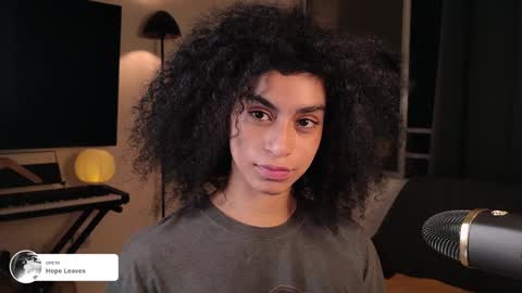 Vale online show from 01-23-25, 06:39