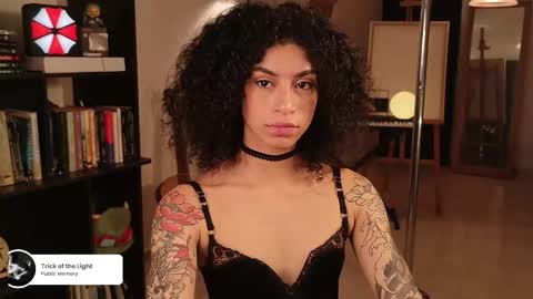 Snapshot of fresatanica chatting on 05-22-26, 02:40 Vale online show from 05-22-26, 02:40
