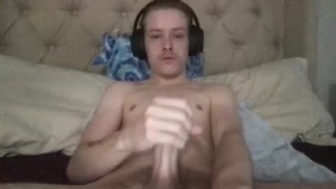Snapshot of freshbull123 chatting on 07-08-26, 01:59 Freshbull123 online show from 07-08-26, 01:59