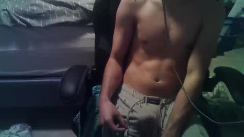 Snapshot of freshmanfckboy chatting on 10-25-25, 04:09 freshmanfckboy online show from 10-25-25, 04:09