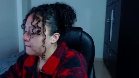 Louise  online show from 12-09-24, 05:40