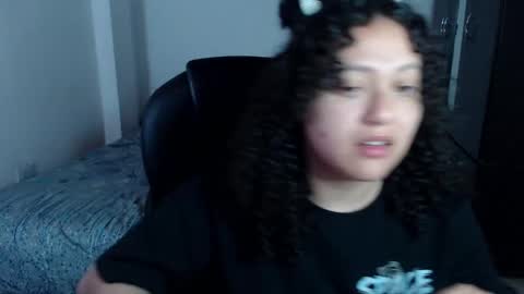 Louise  online show from 12-29-24, 04:05