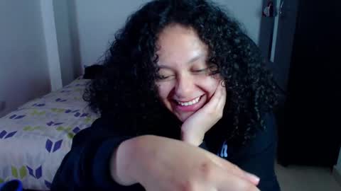 Louise  online show from 01-27-25, 07:14