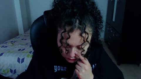 Louise  online show from 02-24-25, 05:11