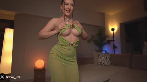 Freya online show from 03-07-25, 07:05