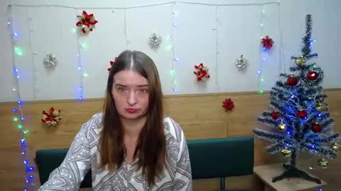 FreyaDak online show from 01-05-25, 03:13