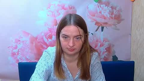 FreyaDak online show from 09-15-25, 05:24