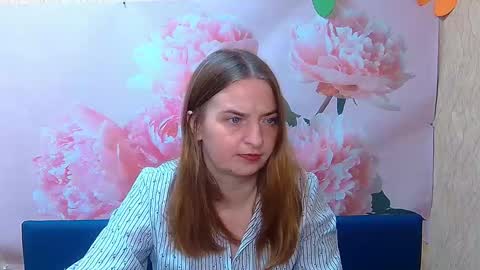 FreyaDak online show from 09-18-25, 06:21