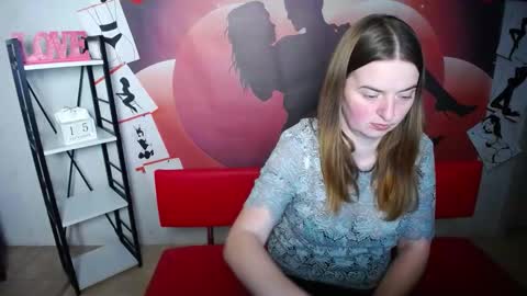 FreyaDak online show from 12-15-25, 06:23