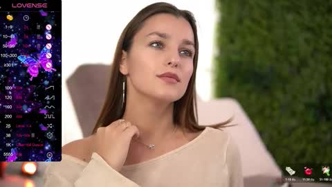 freyaheart online show from 11-25-25, 10:37