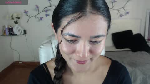 Snapshot of freyarouge chatting on 04-04-26, 02:25 freyarouge online show from 04-04-26, 02:25