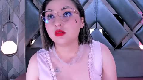  Freya Starling  online show from 05-31-26, 12:01
