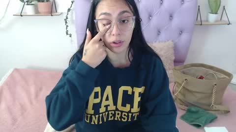 Freyja online show from 09-19-25, 07:03