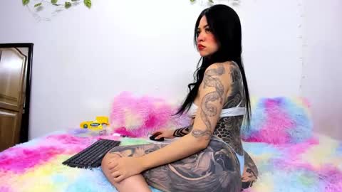 Snapshot of freyja_rouse chatting on 09-09-25, 12:21 Freyja Rouse online show from 09-09-25, 12:21