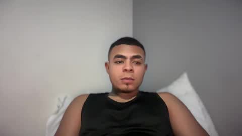 Snapshot of freyva_ chatting on 02-15-25, 03:42 freyva_ online show from 02-15-25, 03:42