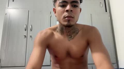 Snapshot of freyva_ chatting on 12-03-25, 11:14 freyva_ online show from 12-03-25, 11:14