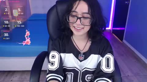 frida_lassi_ online show from 12-16-24, 06:27