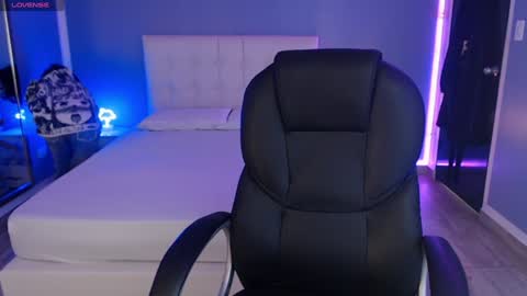 frida_lassi_ online show from 01-23-25, 11:58