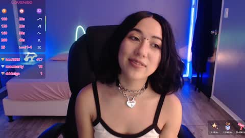 frida_lassi_ online show from 01-28-25, 03:35