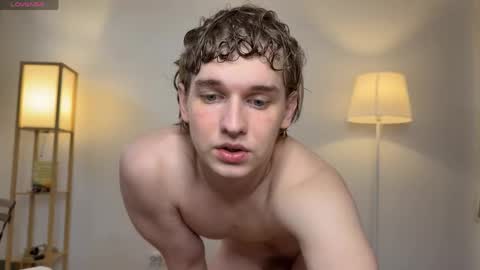 Snapshot of friday_gay_dude chatting on 05-29-26, 03:48 Andrew online show from 05-29-26, 03:48