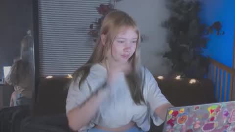 friend_zone_ online show from 01-08-26, 02:30