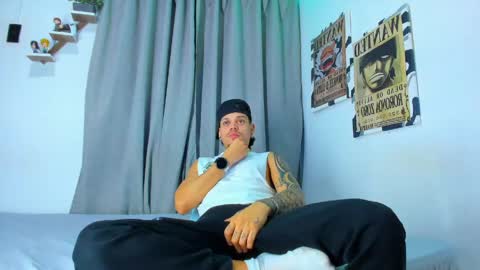 Adam y pitter online show from 07-17-26, 01:23