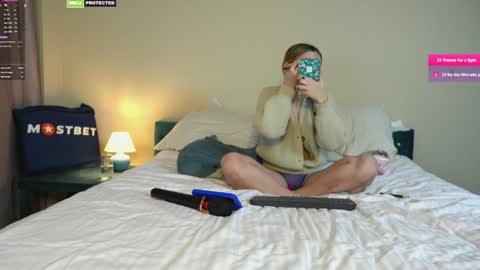 friendsurdreams online show from 12-21-24, 09:04