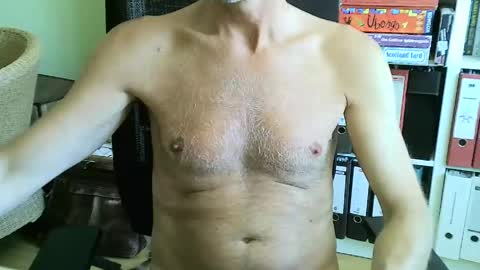 Snapshot of frisco69 chatting on 05-29-26, 11:08 frisco69 online show from 05-29-26, 11:08