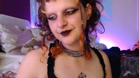 cherry online show from 09-11-25, 04:23