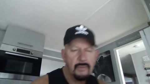 Snapshot of friskyneedsum chatting on 02-03-26, 11:15 bob online show from 02-03-26, 11:15