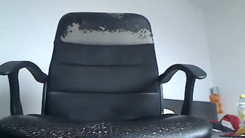 Snapshot of fritz12007 chatting on 11-08-25, 08:03 sexykl online show from 11-08-25, 08:03