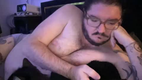 Snapshot of frnicola chatting on 09-15-25, 05:02 F. online show from 09-15-25, 05:02