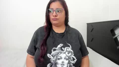 Snapshot of fromheaven_ chatting on 11-01-25, 06:54 Lucy online show from 11-01-25, 06:54