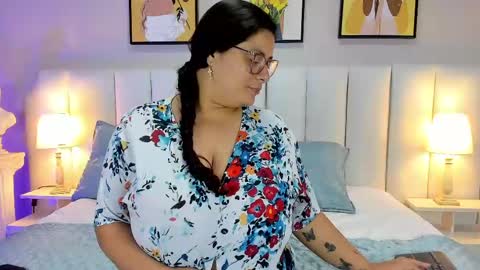 Lucy online show from 05-14-26, 01:29