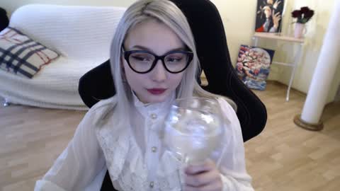 Lilith online show from 02-06-25, 06:29