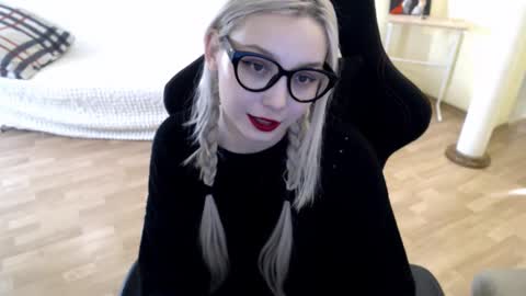 Lilith online show from 02-17-25, 12:48