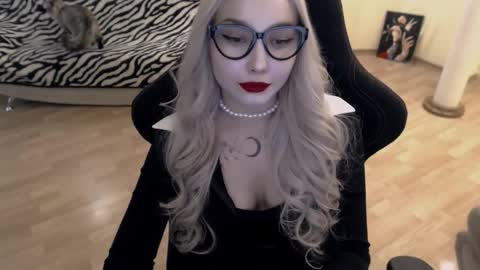 Lilith online show from 09-12-25, 11:43