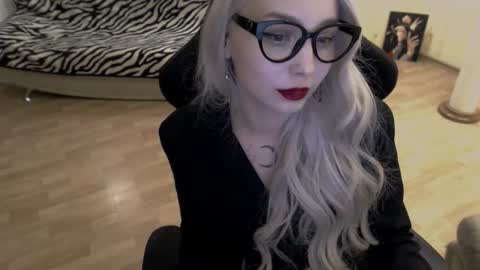 Lilith online show from 09-17-25, 11:39