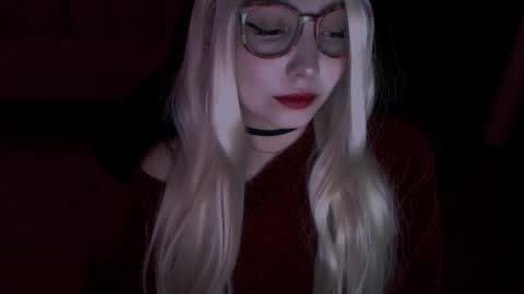 Snapshot of fromsun_forsoul chatting on 02-12-26, 09:21 Lilith online show from 02-12-26, 09:21