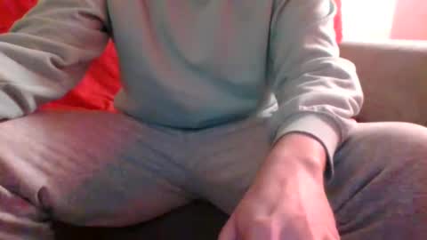 Frowxy online show from 02-08-25, 10:50